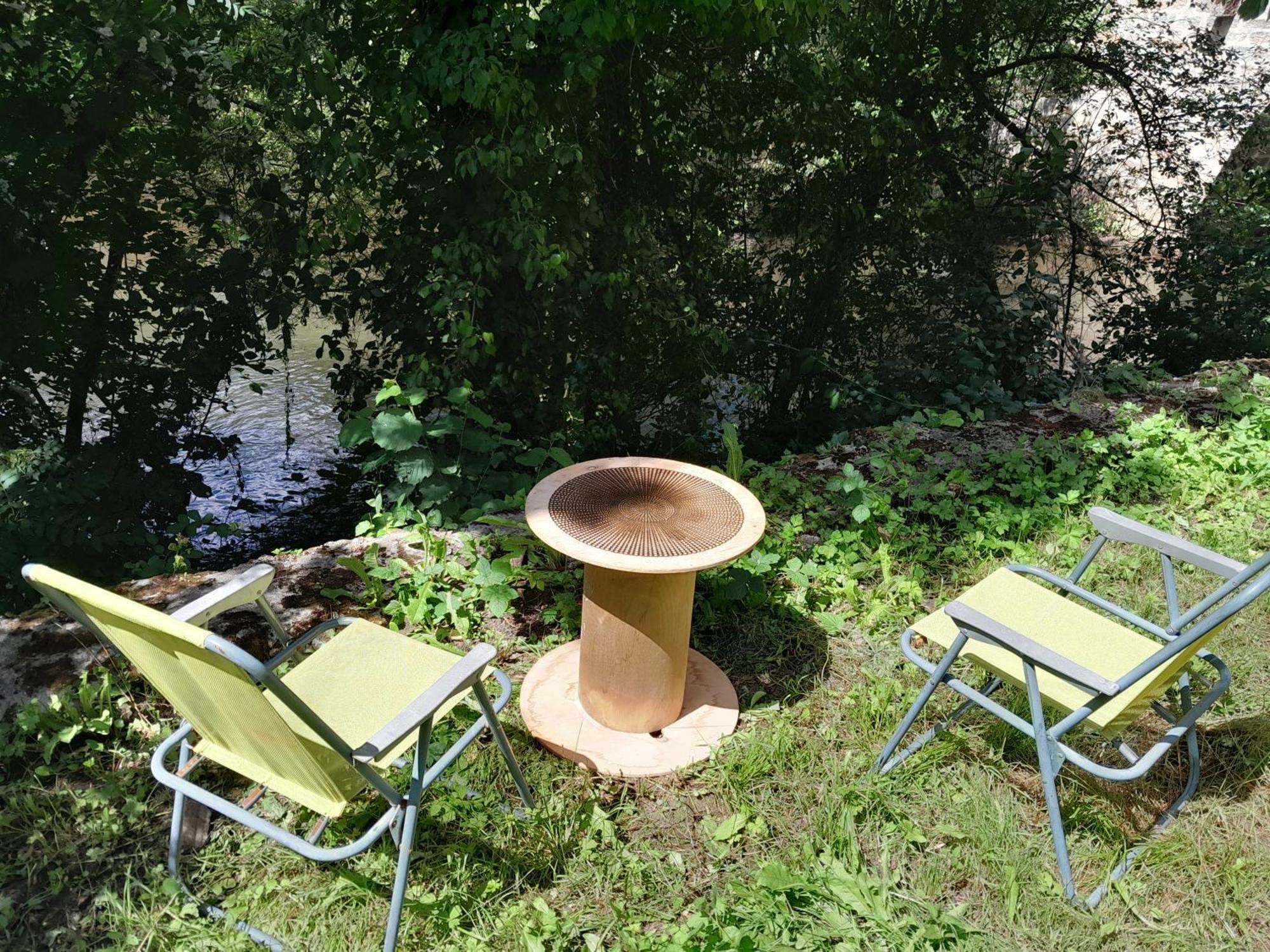 Appartement Privatif En Bord De Riviere Figeac Eksteriør billede